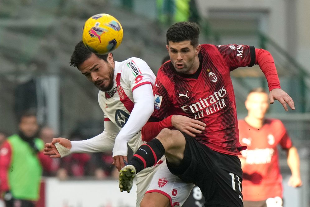 Tijjani Reijnders Mengguncang Arena: AC Milan Menang 3-1 atas Monza